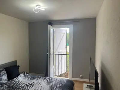 Un ou plusieurs lits dans un hébergement de l'établissement Maison de famille idéale pour vacances sur la côte d'azur