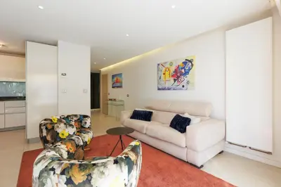 Coin salon dans l'établissement Immogroom Luxury 1 bedAppartment AC Terrace