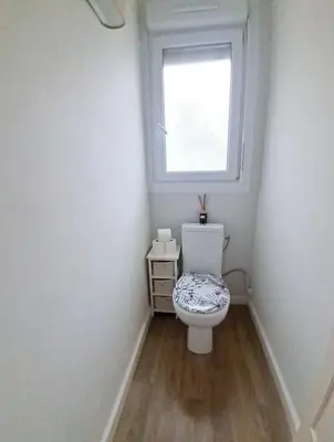 Salle de bains dans l'établissement 4 - Person Apartment with Sea View terrace