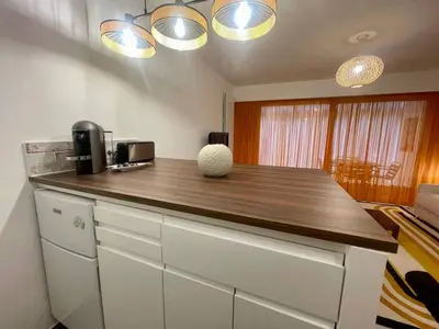 Cuisine ou kitchenette dans l'établissement Studio in Antibes near La Salis Beach