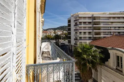 Vue générale sur la montagne ou vue sur la montagne depuis l'appartement