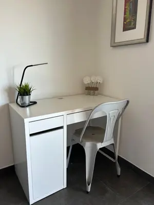Plan de l'établissement L'ESTIVALIERE - Golfe Juan - Confortable T3 vue mer - climatise et garage ferme