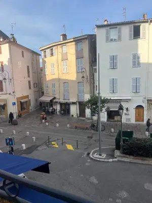 Quartier de l'appartement ou autre quartier proche