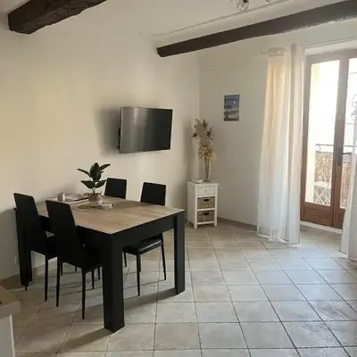 2 rooms