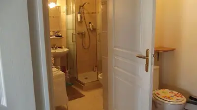 Salle de bains dans l'établissement Award Winning with pool and sea views