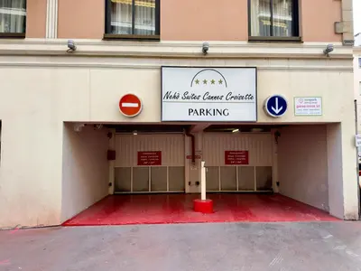 Certificat, récompense, panneau ou autre document affiché dans l'établissement Cannes Évasion SCLS - Wifi, Clim, Croisette