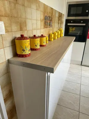 Cuisine ou kitchenette dans l'établissement juan les pins centre proche mer 3 pièces
