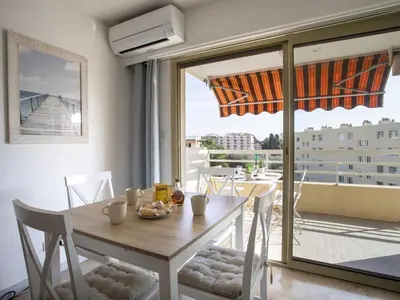 Balcon ou terrasse dans l'établissement Apartment Cagnes Provencal by Interhome