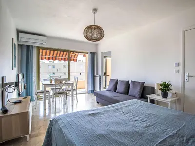Un ou plusieurs lits dans un hébergement de l'établissement Apartment Cagnes Provencal by Interhome