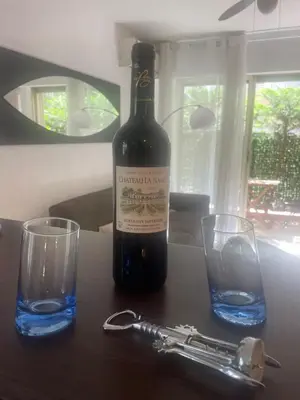 Boissons dans l'établissement Apartment Cannes Croisette near seaside