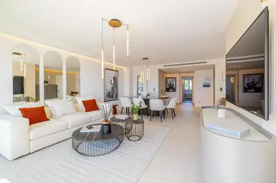 Coin salon dans l'établissement REF 1981 - Cannes sea view apartment Cannes Palm Beach