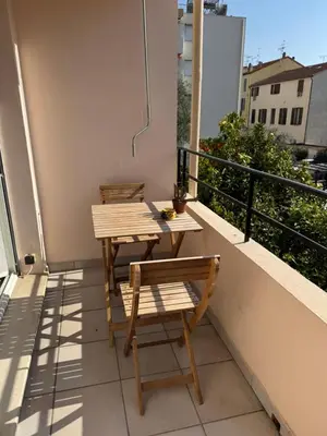 Balcon ou terrasse dans l'établissement L'helios studio au calme centre et mer