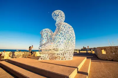 Vue générale sur la mer ou vue sur la mer prise depuis l'appartement