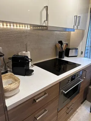 Cuisine ou kitchenette dans l'établissement Gorgeous 2 bedrooms brand new sea view