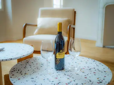 Boissons dans l'établissement #201-Heart of Vieil Antibes - Place Nationale-High-End Newly Renovated & Furnished Appartment