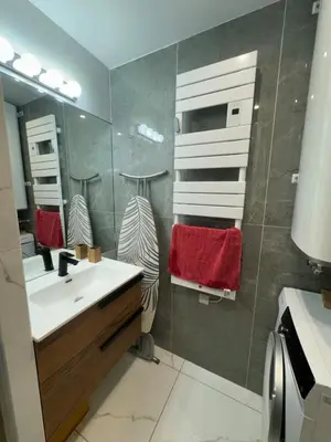 Salle de bains dans l'établissement Appartement rempart d'Antibes