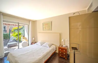 Un ou plusieurs lits dans un hébergement de l'établissement Luxueux 3 Chambres Terrasse de 90m hypercentre - Wifi Clim - 6 pers