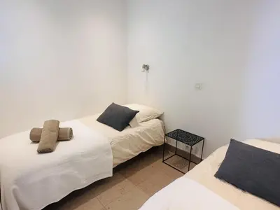 Un ou plusieurs lits dans un hébergement de l'établissement One bedroom apartment with a sea view right by the Croisette beaches and the center of Cannes. - 2287