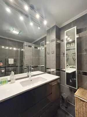 Salle de bains dans l'établissement Studio Victoria 200 m Carlton Hotel & Croisette