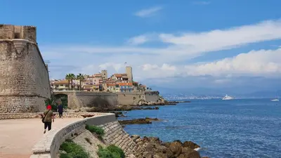 Plan de l'établissement Cap d'Antibes Duplex studio Garden-terrace Beaches