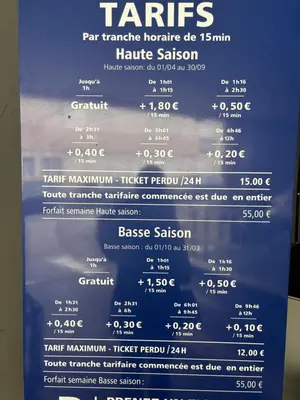 Certificat, récompense, panneau ou autre document affiché dans l'établissement Centre Golfe Juan Plage et transports à pied, 5 min Cannes