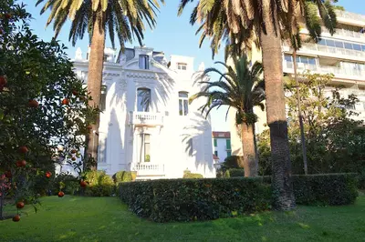 Jardin de l'établissement Charming Apartment Cannes City Center and Beaches