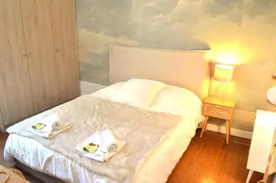 Un ou plusieurs lits dans un hébergement de l'établissement Charming Apartment Cannes City Center and Beaches