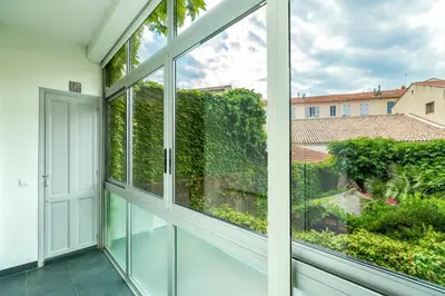 Jardin de l'établissement Bright and modern 2 BR in the heart of Antibes!