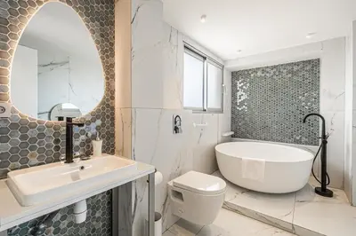 Salle de bains dans l'établissement Modern apartment - 3BR- 6P - Croisette Plage