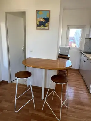 Cuisine ou kitchenette dans l'établissement NEW studio old Antibes