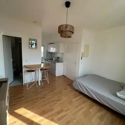 NEW studio old Antibes