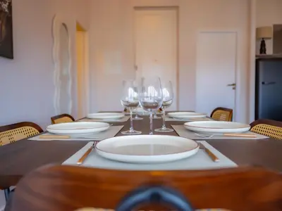 Plan de l'établissement #401 Heart of Vieil Antibes - Place Nationale-High-End Newly Renovated & Furnished Appartment