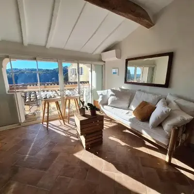 Vue et charme provençal à Biot - La Maison du Mitan