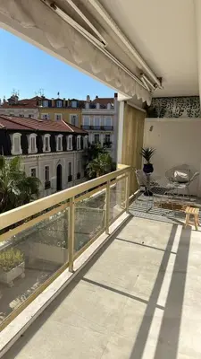 Balcon ou terrasse dans l'établissement Cannes Centre Mimosas 1 chambre Salon