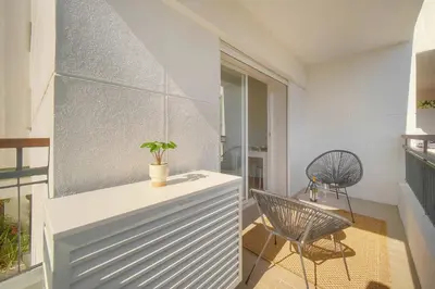 Balcon ou terrasse dans l'établissement Elégant studio TERRASSE- proche PLAGES et CROISETTE A0B206
