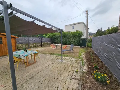 Jardin de l'établissement Au Farniente