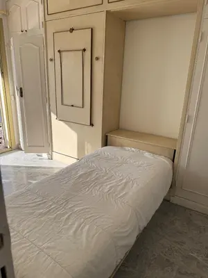 Un ou plusieurs lits dans un hébergement de l'établissement Central location, terrace, 2 bedrooms