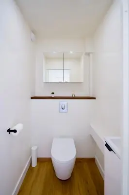 Salle de bains dans l'établissement 100m Plage Antibes - Juan Appartement Stella Cœur