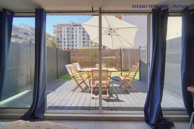 Balcon ou terrasse dans l'établissement VCA House -5 appartements - 15Min Mer- Wifi-Clim