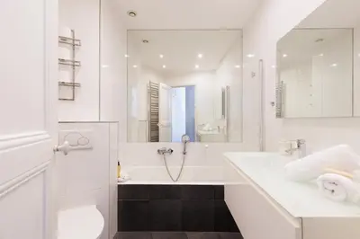 Salle de bains dans l'établissement Immogroom - Renovated & Cozy One-Bedroom Flat
