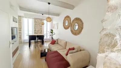 Coin salon dans l'établissement cocooning # lumineux # Vieille ville