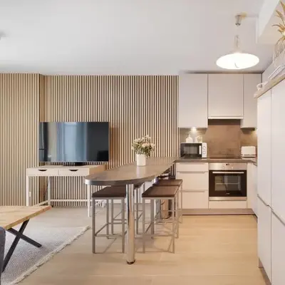 6 couchages Juan Les Pins Centre 22 Louis Gallet