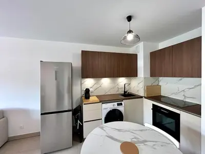 Cuisine ou kitchenette dans l'établissement Rooftop Pool