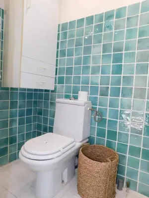 Salle de bains dans l'établissement VINTAGE -Cosy nid douillet Vieil Antibes- Idéal couple