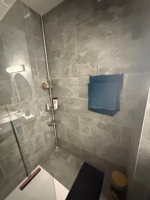 Salle de bains dans l'établissement St Paul Cannes