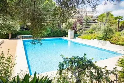 Piscine de l'établissement Beautiful vacation apartment - Swimming pool - Parking ou située à proximité