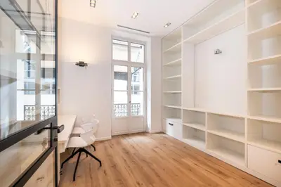 Plan de l'établissement Le 121 - LOFT design Rue d'Antibes
