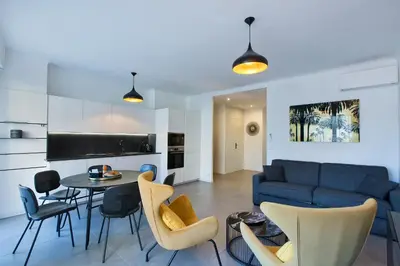 Coin salon dans l'établissement YELLOW DUBOY D'ANGERS 2 Bedrooms