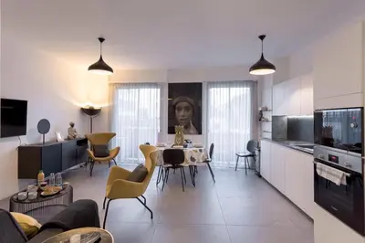 Cuisine ou kitchenette dans l'établissement YELLOW DUBOY D'ANGERS 2 Bedrooms
