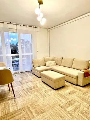 Coin salon dans l'établissement Charming Flat close to beach